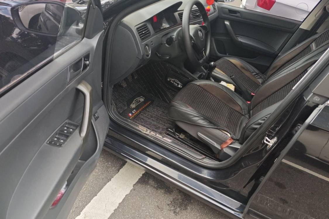 Volkswagen Santana 2017 #23 Volkswagen Santana 2017 car image #23