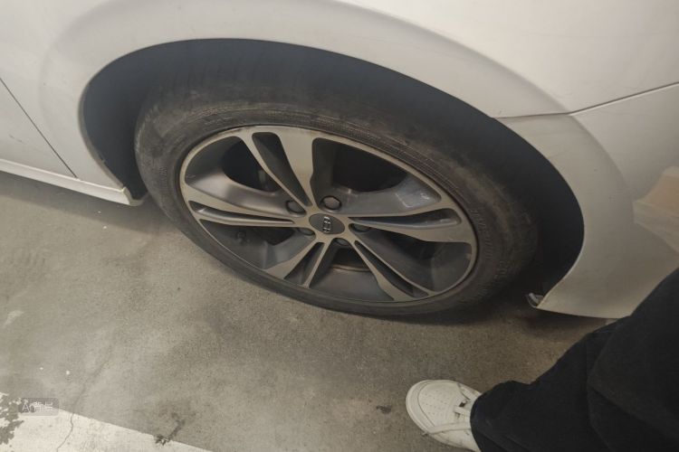 GEELY Binray 2020 #9 GEELY Binray 2020 car image #9