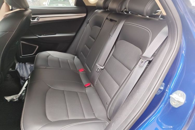 GEELY Emgrand GS 2020 #10 GEELY Emgrand GS 2020 car image #10