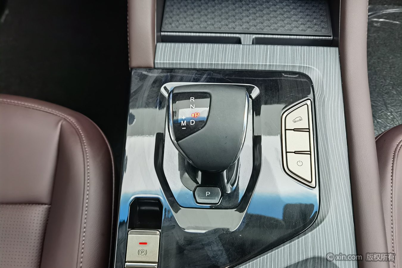 Jetour X90 PLUS 2025 #14 Jetour X90 PLUS 2025 imagen de coche #14