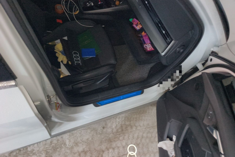 Audi A3 2023 car image #23