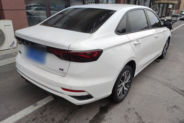 GEELY Emgrand 2025 #7 GEELY Emgrand 2025 car image #7