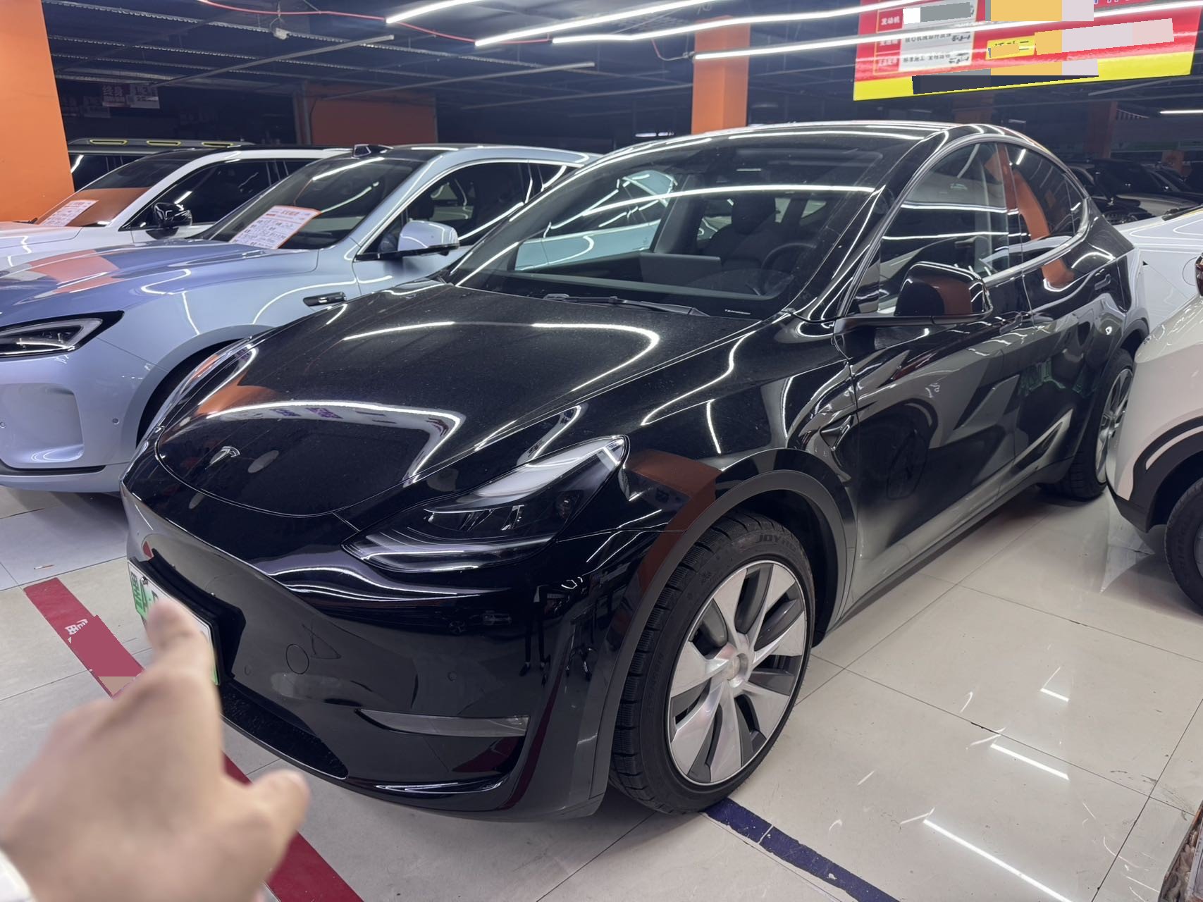 Tesla Model Y 2022 Tesla Model Y 2022 car image