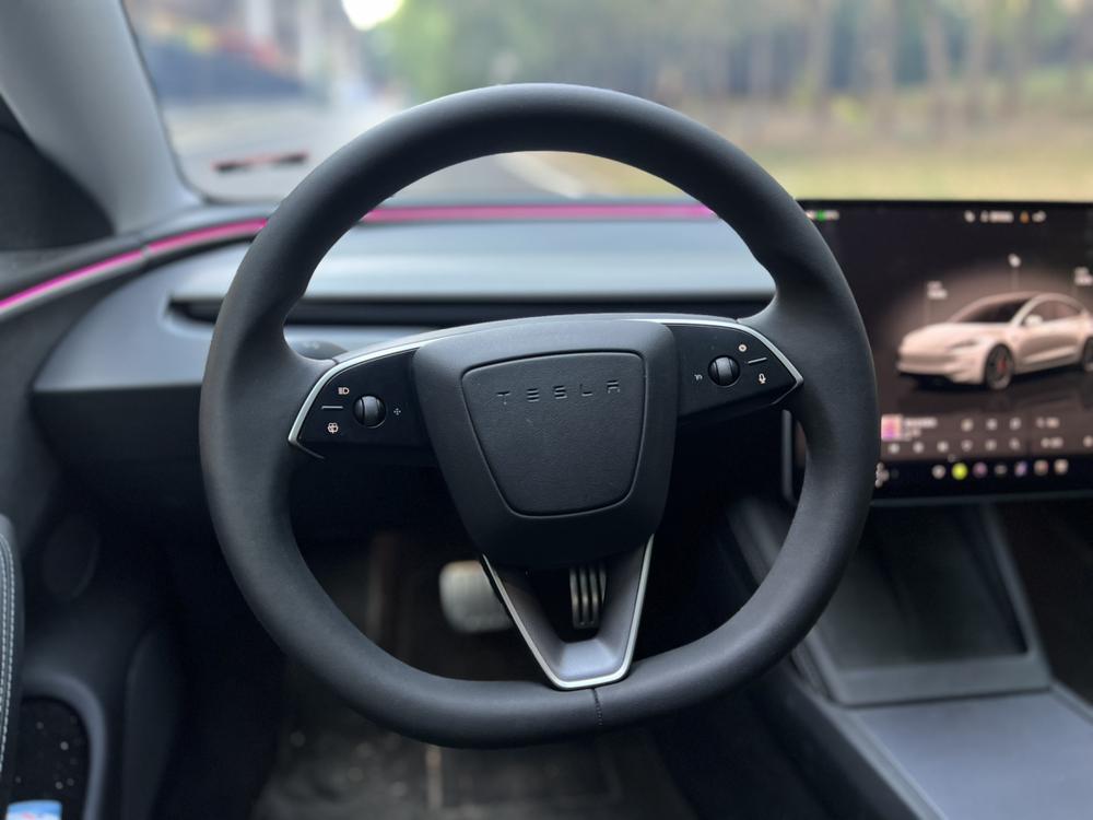 Tesla Model 3 2024 #7 Tesla Model 3 2024 car image #7