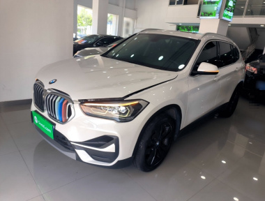 BMW X1 2021 BMW X1 2021 car image