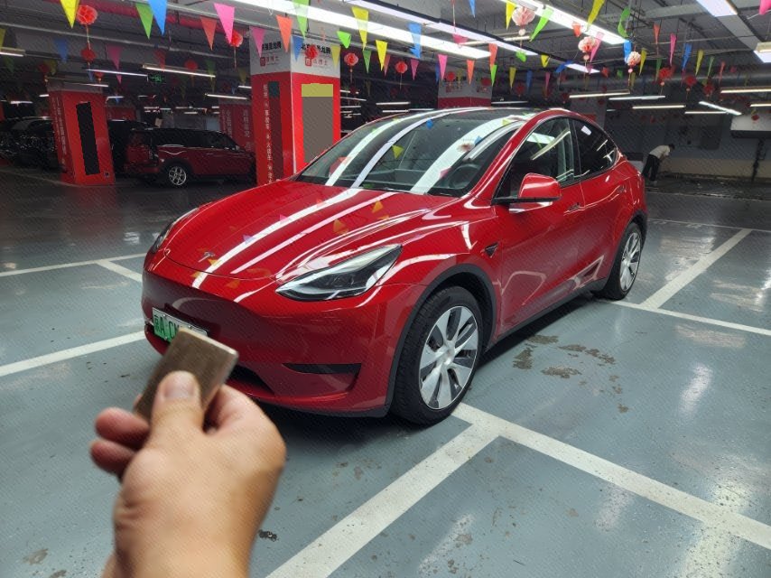 Tesla Model Y 2022 Tesla Model Y 2022 car image