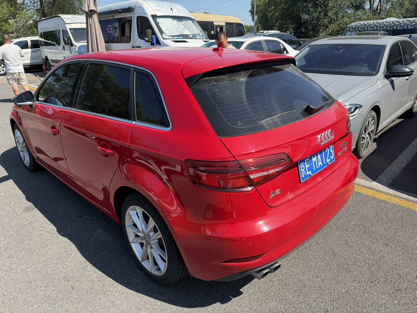 Audi A3 2018 car image #4