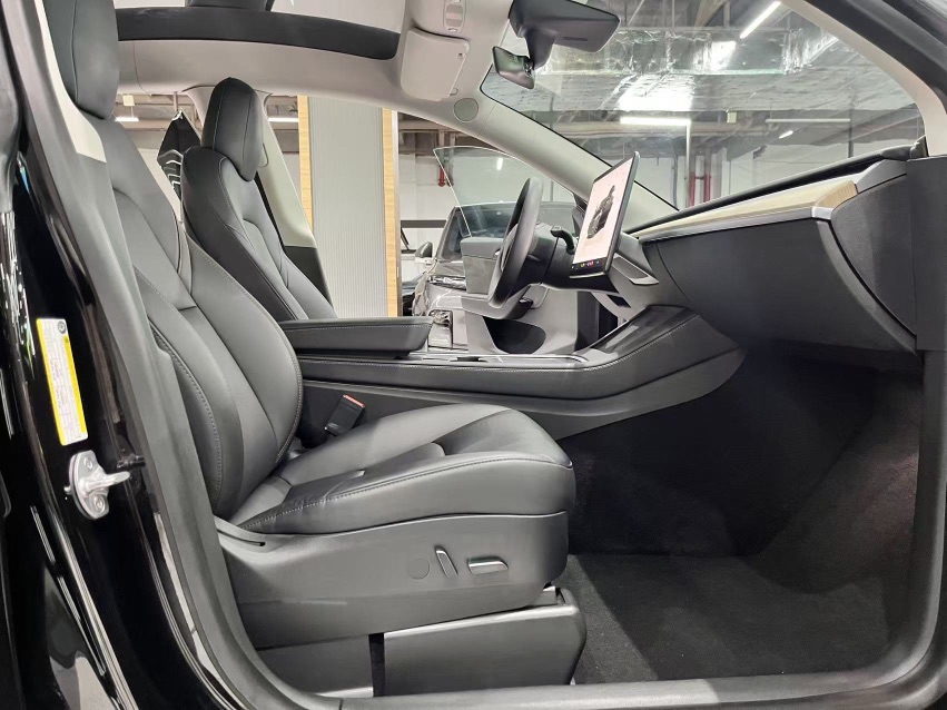 Tesla Model Y 2022 #9 Tesla Model Y 2022 car image #9
