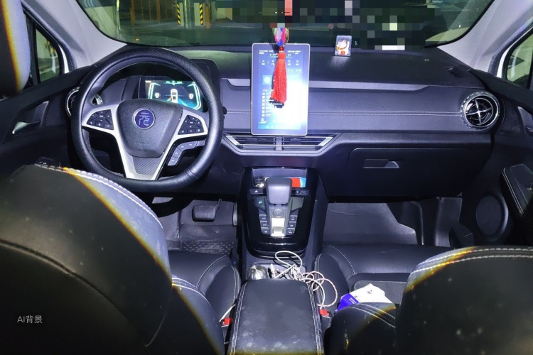 BYD Yuan New Energy 2019 immagine di auto #11