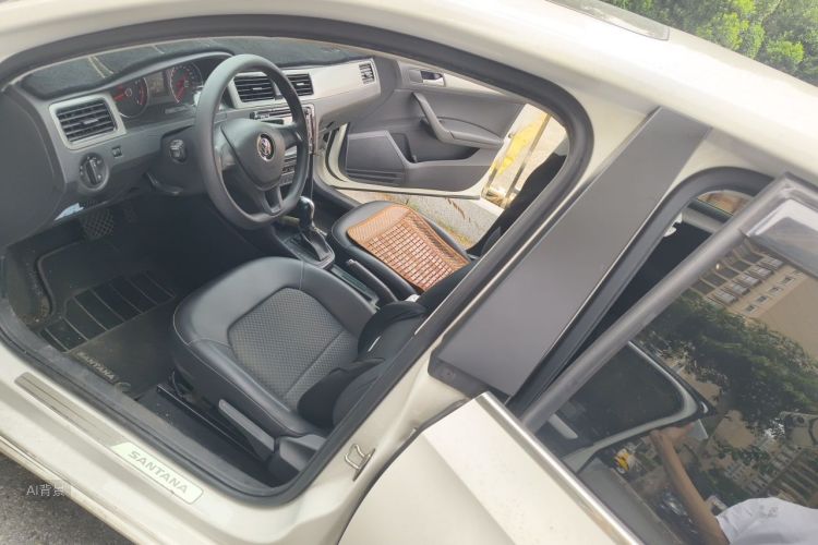 Volkswagen Santana 2016 car image #17