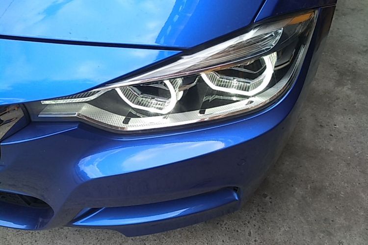 BMW 3 Series 2018 #23 BMW 3 Series 2018 car image #23