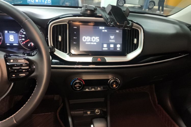 Kia KX1 2025 صورة سيارة #13