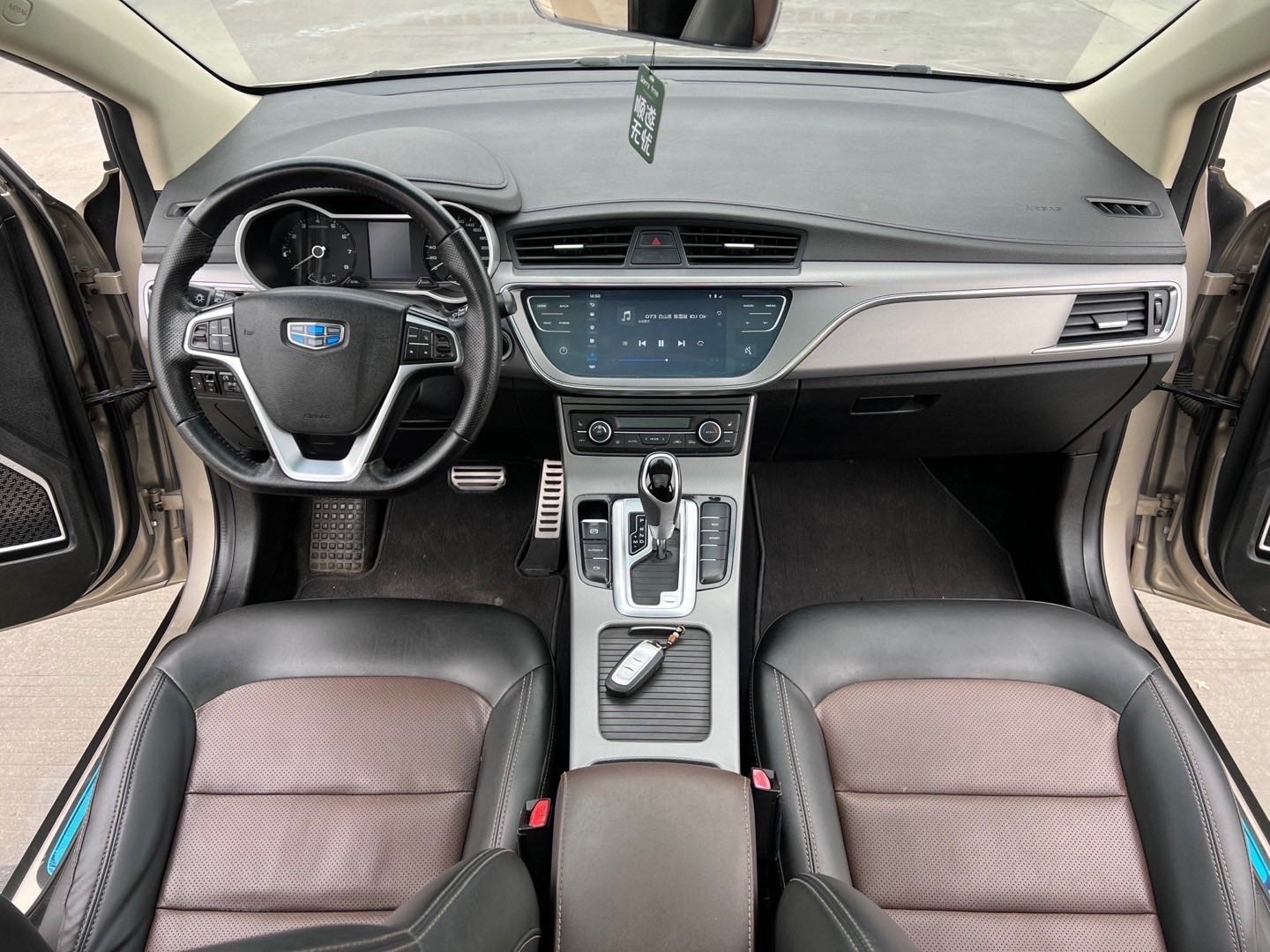 GEELY Emgrand GS 2019 صورة سيارة #8