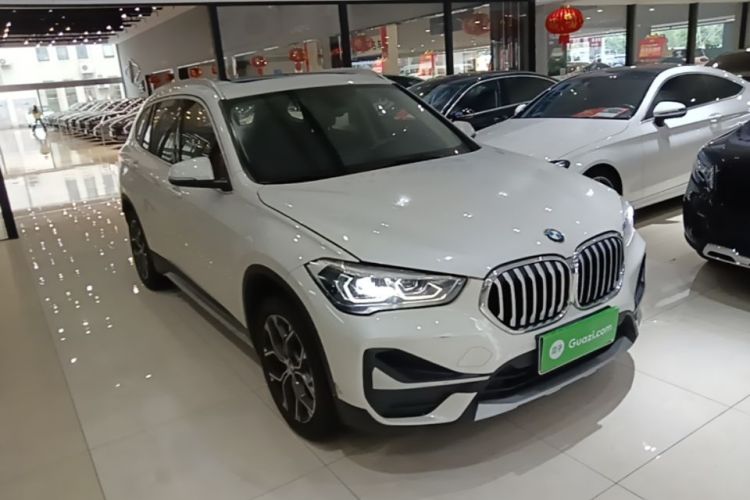 BMW X1 2020 car image #6