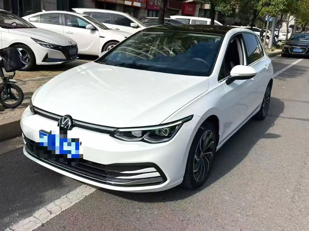 Volkswagen Golf 2022 car image 