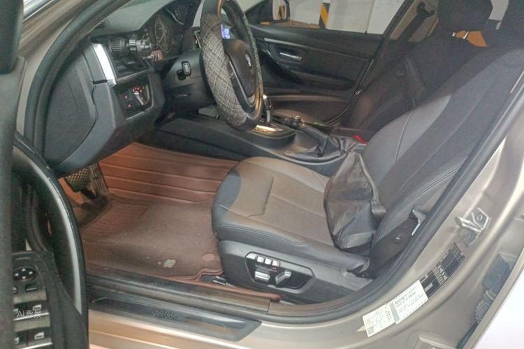 BMW 3 Series 2017 #18 BMW 3 Series 2017 car image #18