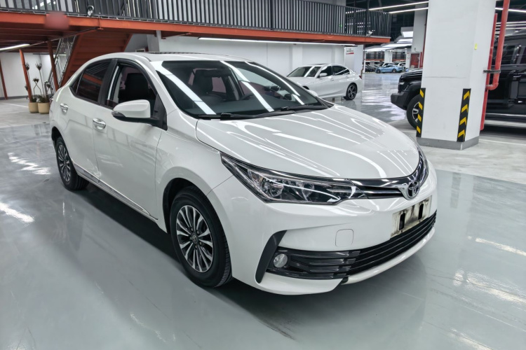 Toyota Corolla 2018 car image #3
