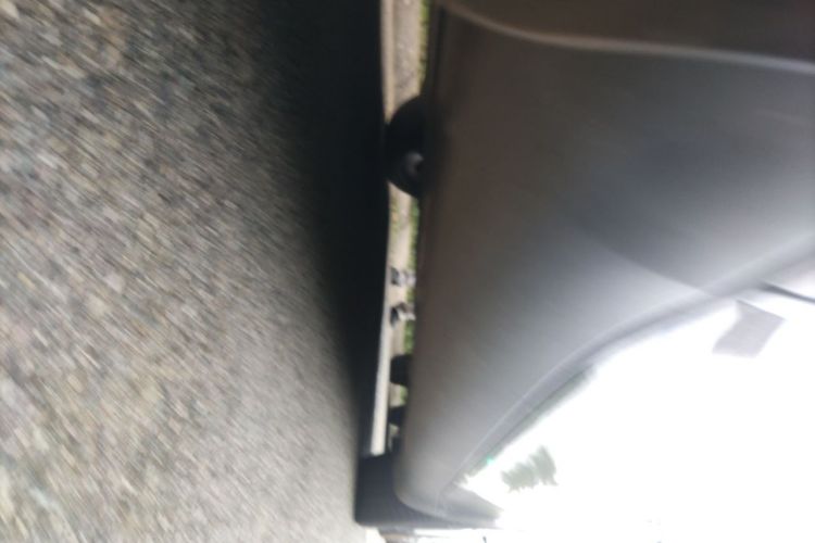 Tesla Model Y 2021 car image #26