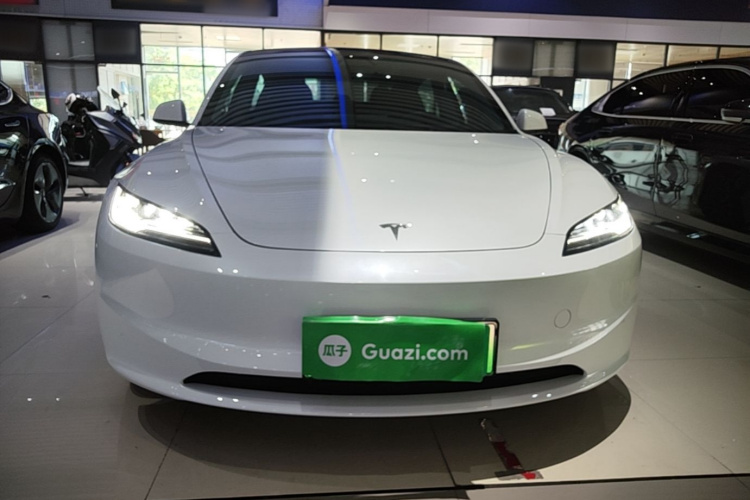 Tesla Model 3 2024 #3 Tesla Model 3 2024 car image #3