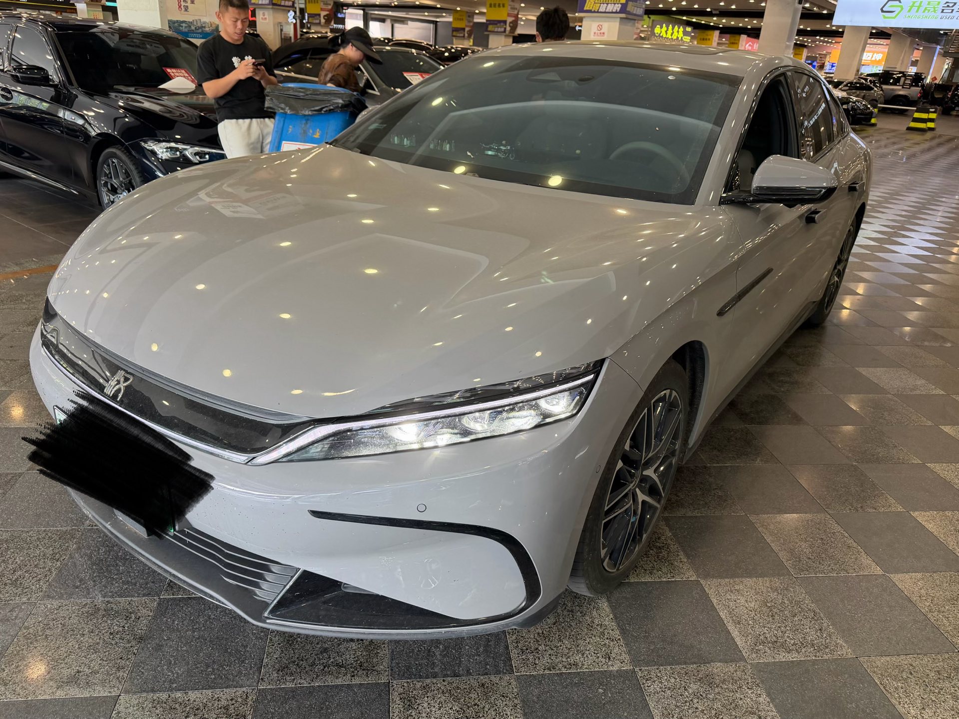 BYD Han 2024 car image 