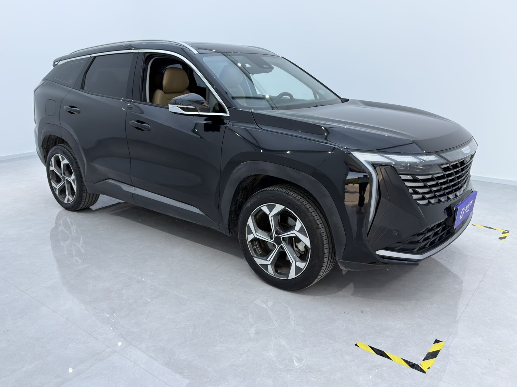 GEELY Boyue L 2023 car image #2