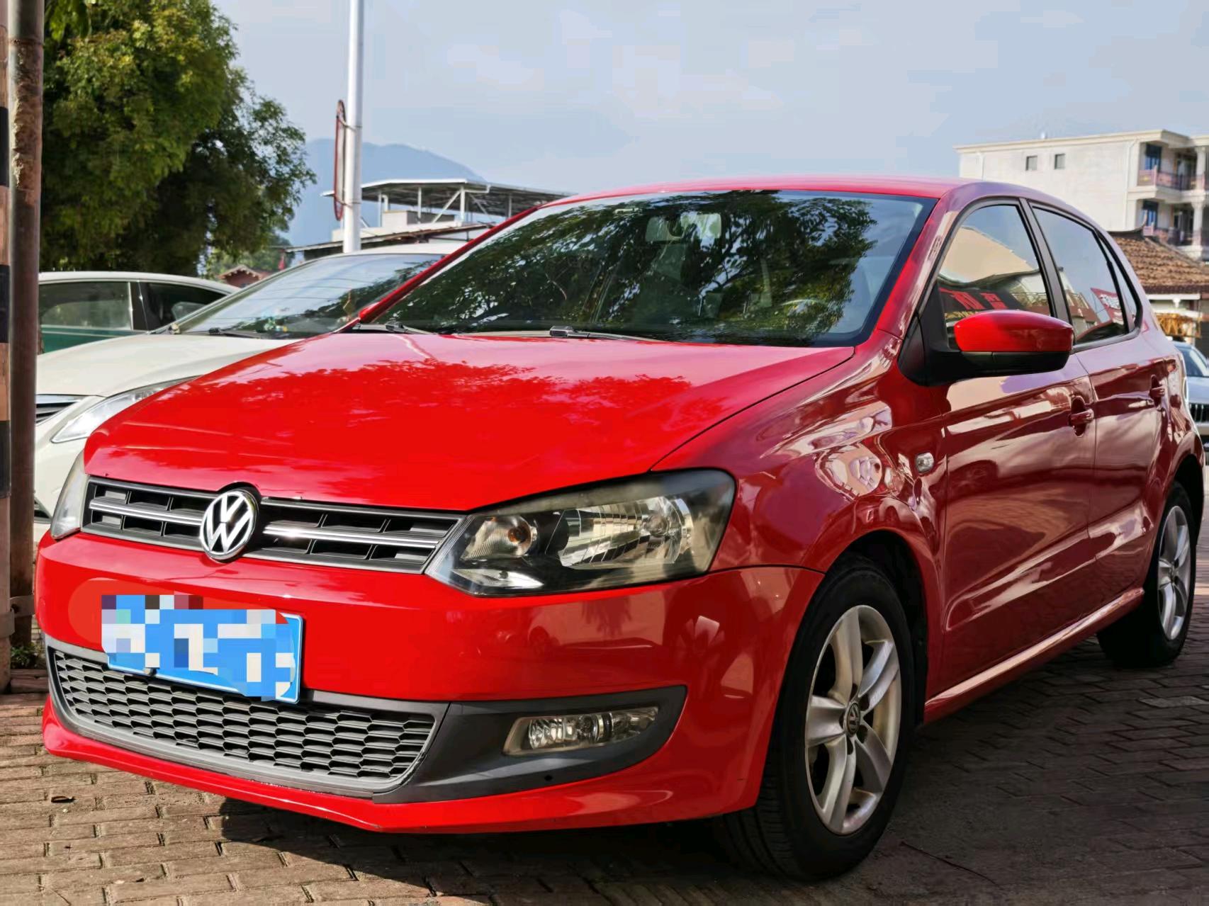 Volkswagen Polo 2012 Volkswagen Polo 2012 car image