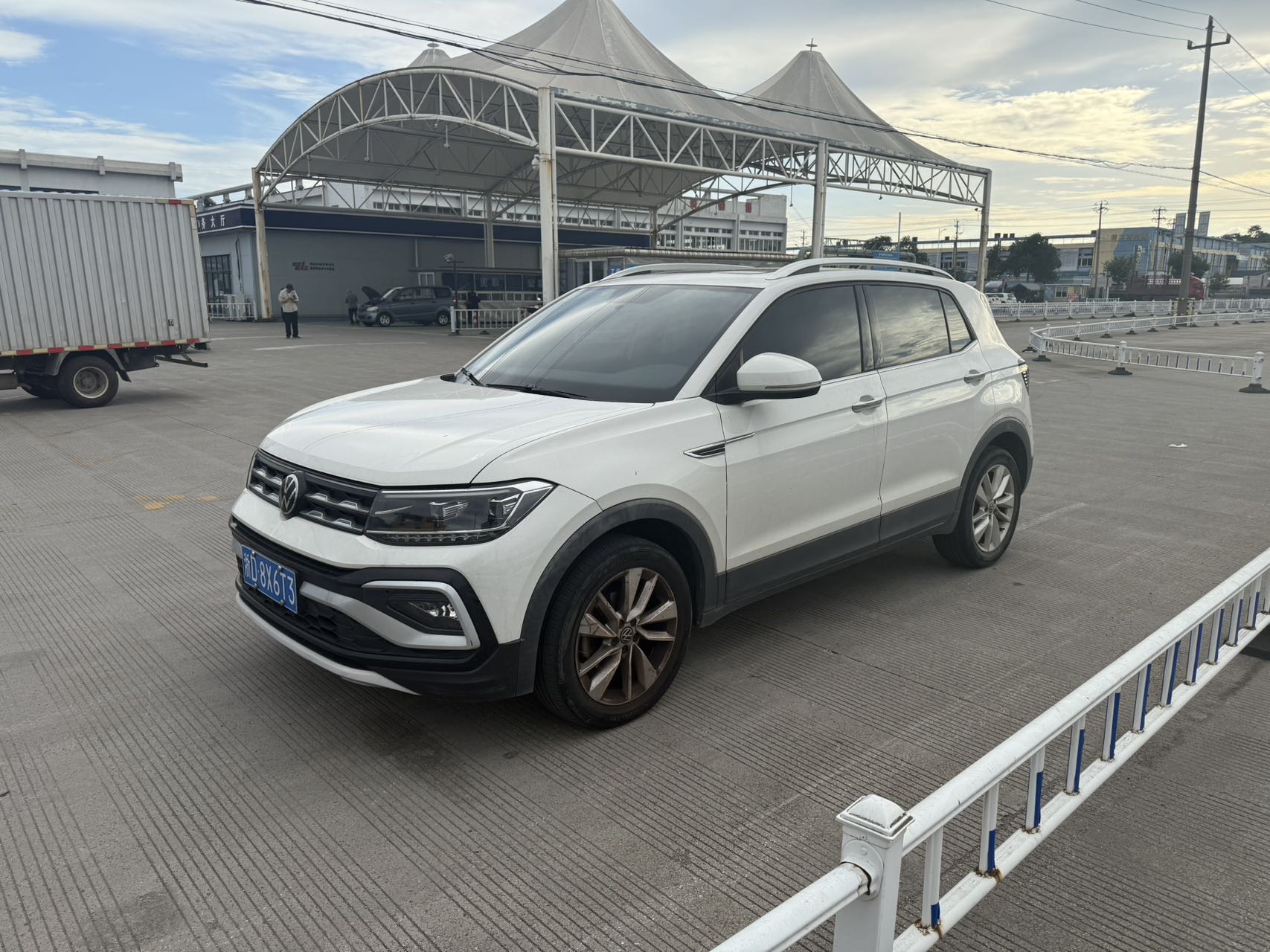 Volkswagen T-Cross 2021 Volkswagen T-Cross 2021 car image
