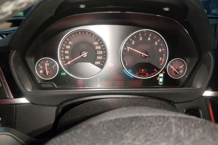 BMW 3 Series 2018 #16 BMW 3 Series 2018 car image #16