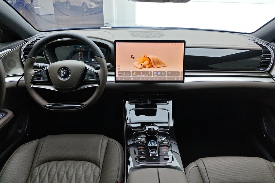 BYD Han 2024 صورة سيارة #5