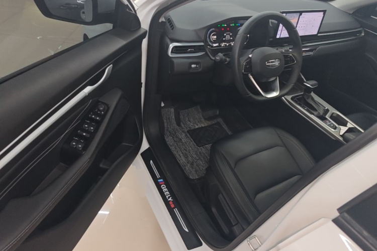 GEELY Emgrand 2025 car image #16