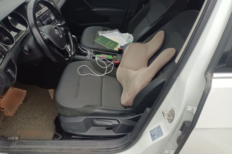 Volkswagen Golf 2018 صورة سيارة #17