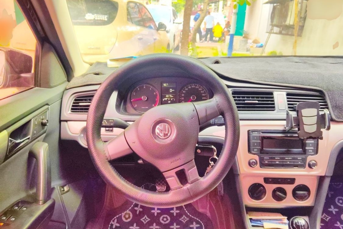 Volkswagen Lavida 2016 car image #22