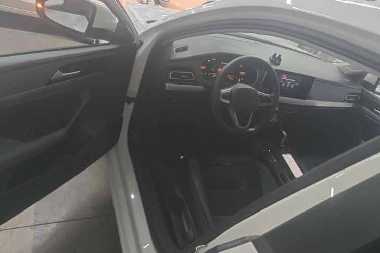 Volkswagen Lavida 2023 car image #16