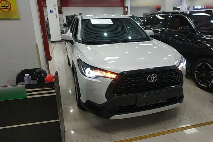 Toyota Corolla Cross 2024 car image #6