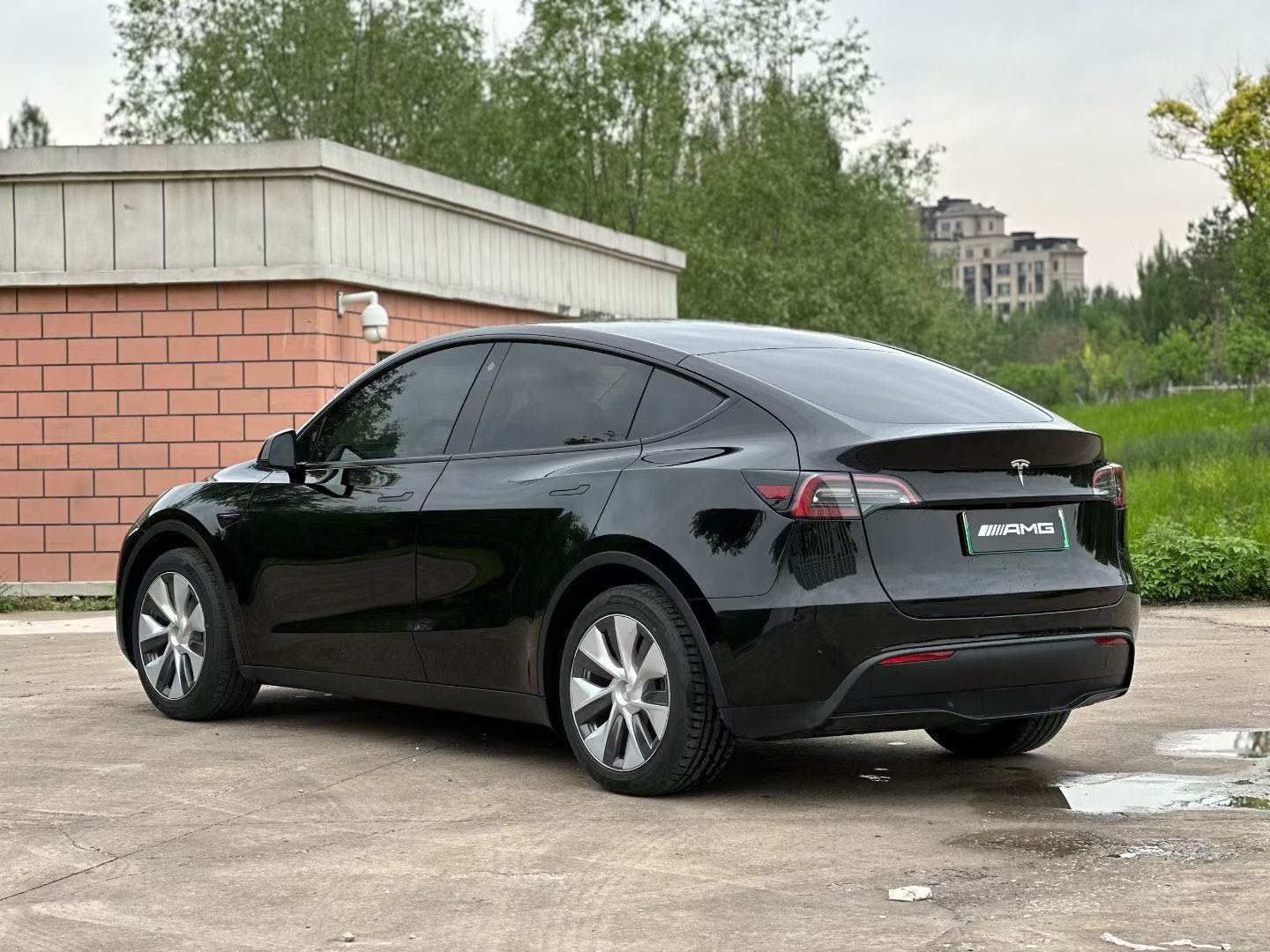 Tesla Model Y 2022 #9 Tesla Model Y 2022 car image #9