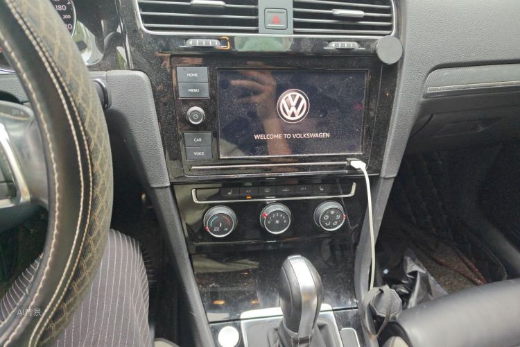 Volkswagen Golf 2019 #15 Volkswagen Golf 2019 car image #15