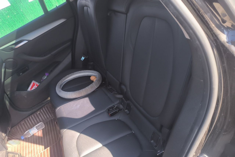 BMW X1 2018 #19 BMW X1 2018 صورة سيارة #19