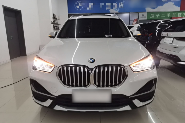 BMW X1 2021 car image #3