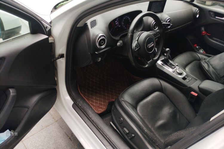 Audi A3 2016 immagine di auto #18