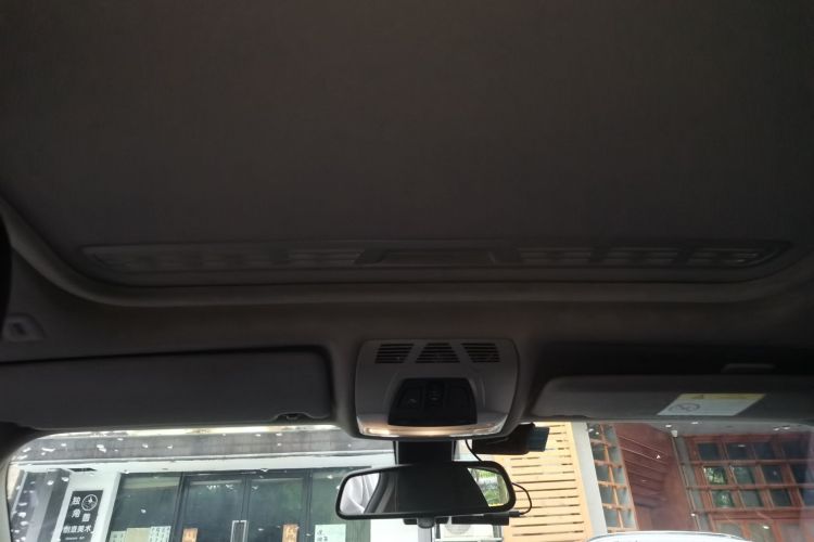 BMW 3 Series 2017 car image #20