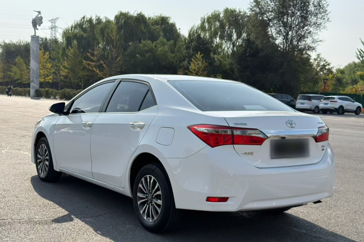 Toyota Corolla 2019 #4 Toyota Corolla 2019 car image #4