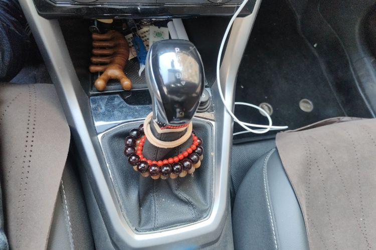 Volkswagen T-Cross 2020 изображение автомобиля #14