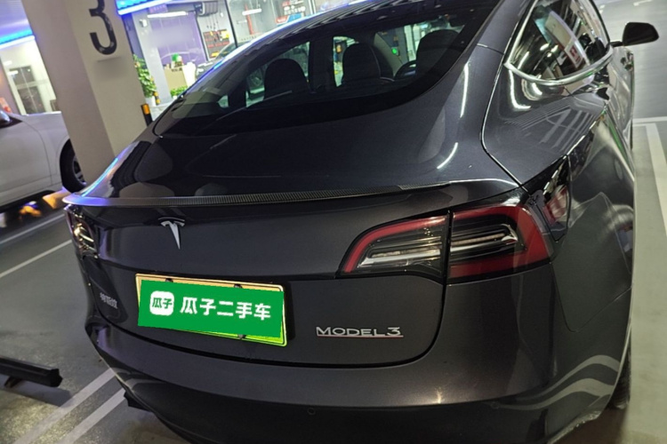 Tesla Model 3 2021 car image #4