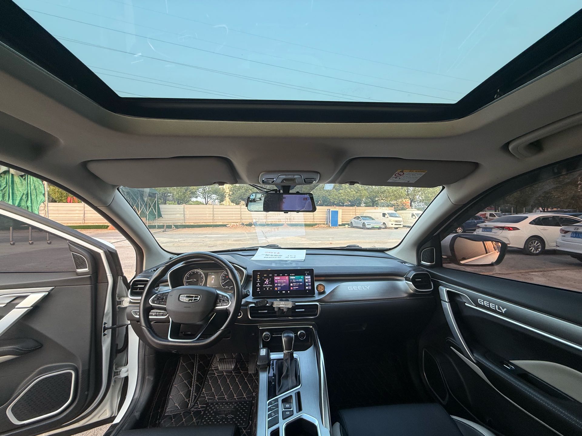 GEELY Coolray 2020 immagine di auto #6