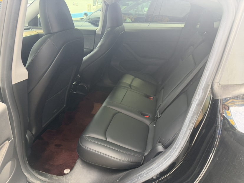 Tesla Model Y 2022 #7 Tesla Model Y 2022 car image #7