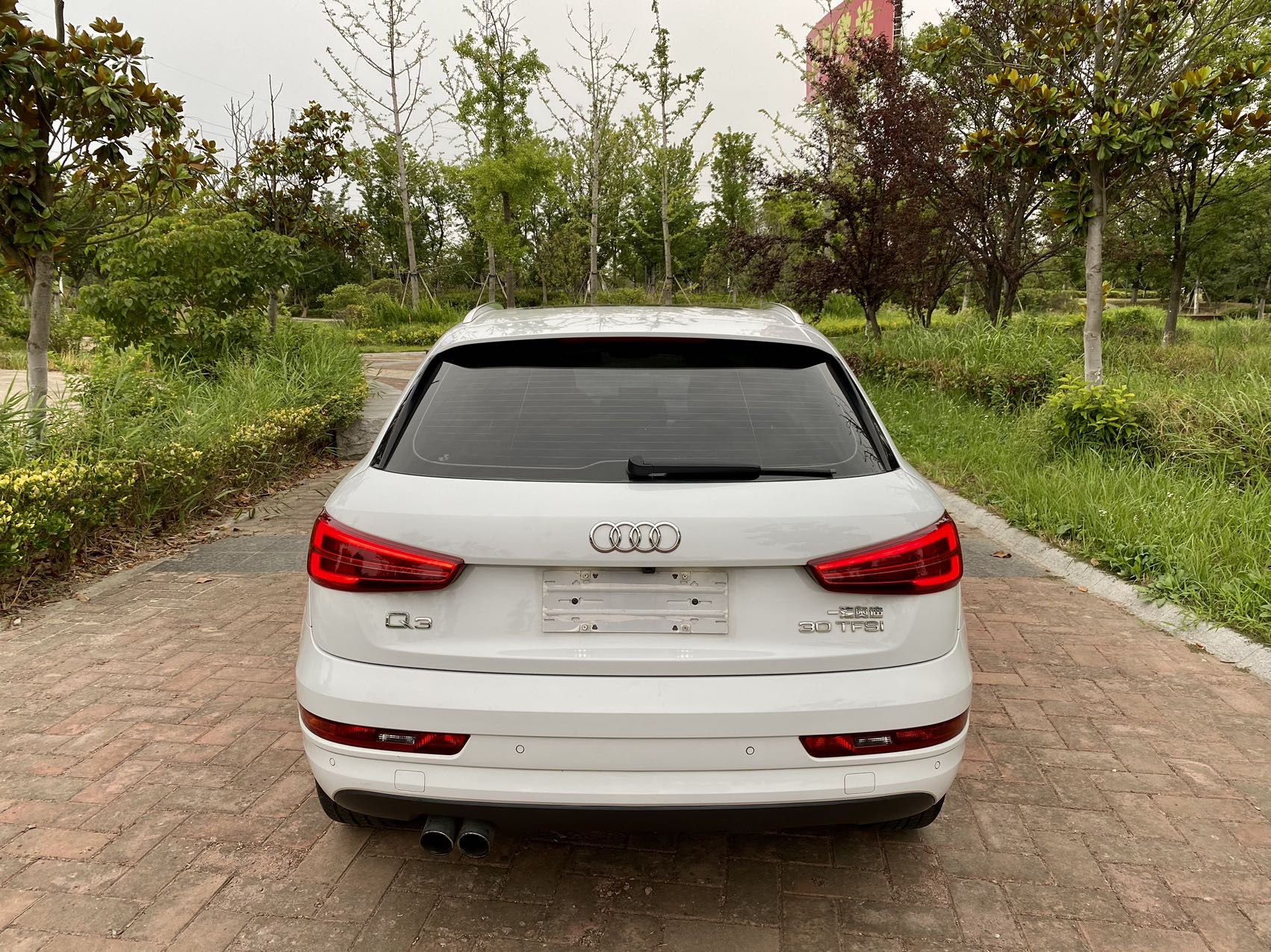 Audi Q3 2017 #11 Audi Q3 2017 car image #11