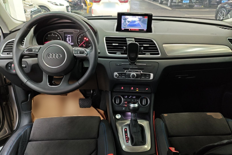 Audi Q3 2018 #11 Audi Q3 2018 car image #11