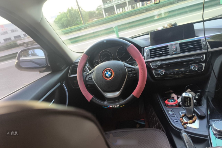 BMW 3 Series 2019 #12 BMW 3 Series 2019 صورة سيارة #12