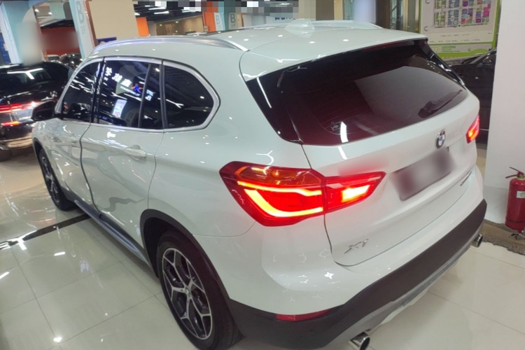 BMW X1 2019 car image #5
