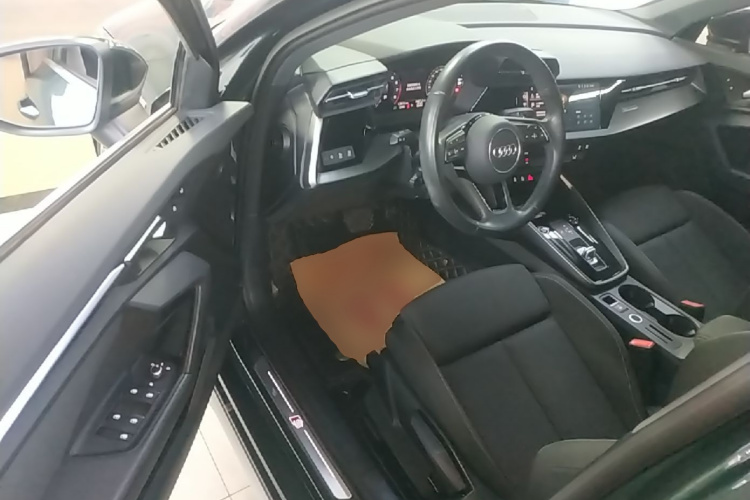 Audi A3 2021 car image #16